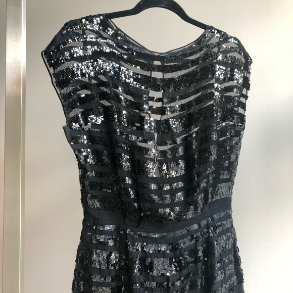 1950s Vintage Bombshell Black Sequin Wiggle Dress - Picture 2 of 7